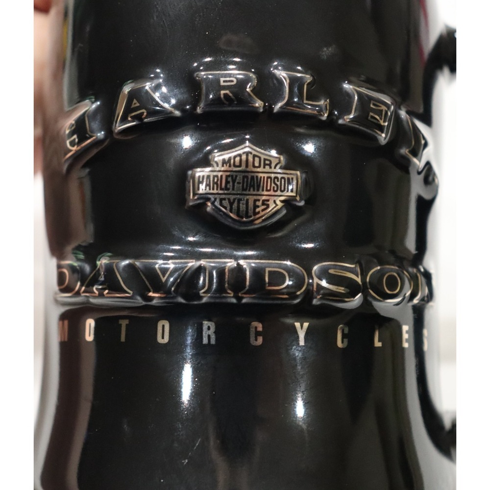 2002 Harley Davidson Black Tankard Chrome Trim Raised Lettering and Logo - Picture 7 of 10